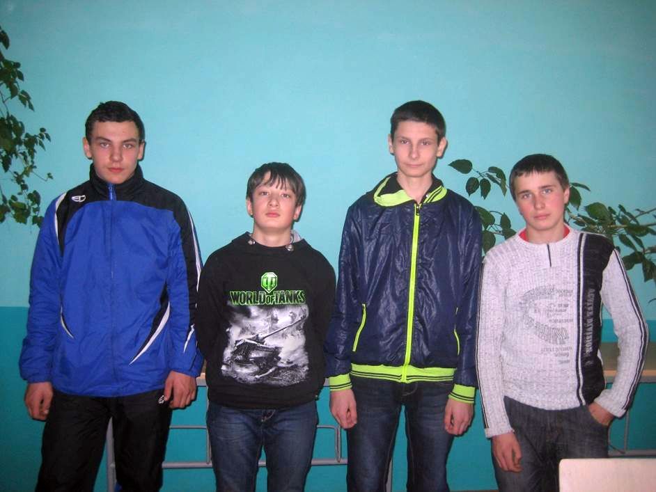 учні Жовтневої ЗОШ