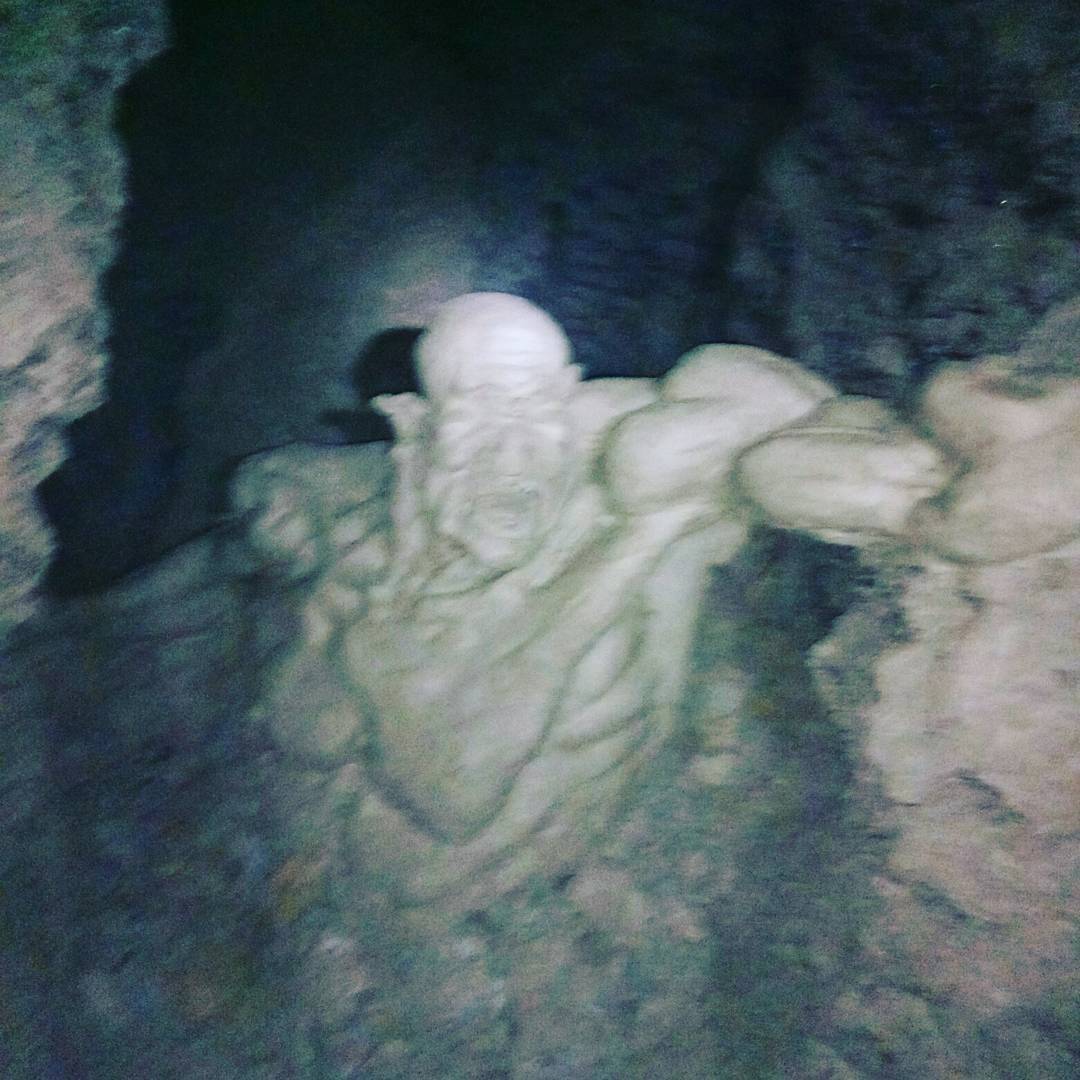 печера Оптимістична